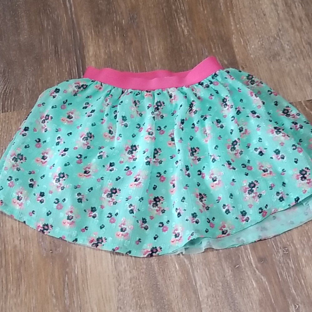 Girls skirt size 4/5